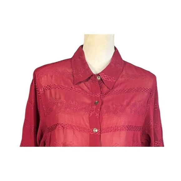 Chico's Blouse Size Large Red Sheer Button Down Embroidered 3/4 Sleeves Casual - Picture 3 of 7